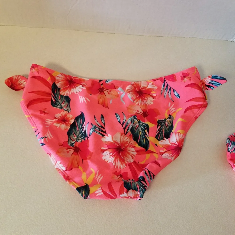 🌞GIRL SZ L 10 / 12 SWIMSUIT